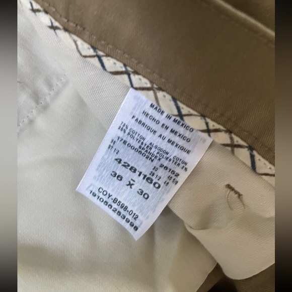 Mens Lee total freedom khaki’s 36x30 - Picture 3 of 3